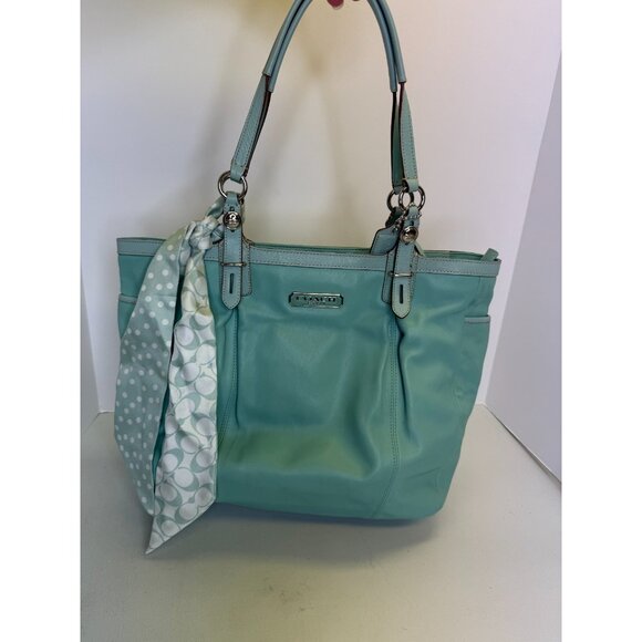 COACH Gallery Shoulder Bag Aqua Mint Blue Green Leather F16565 Pleated Tote - Picture 1 of 16
